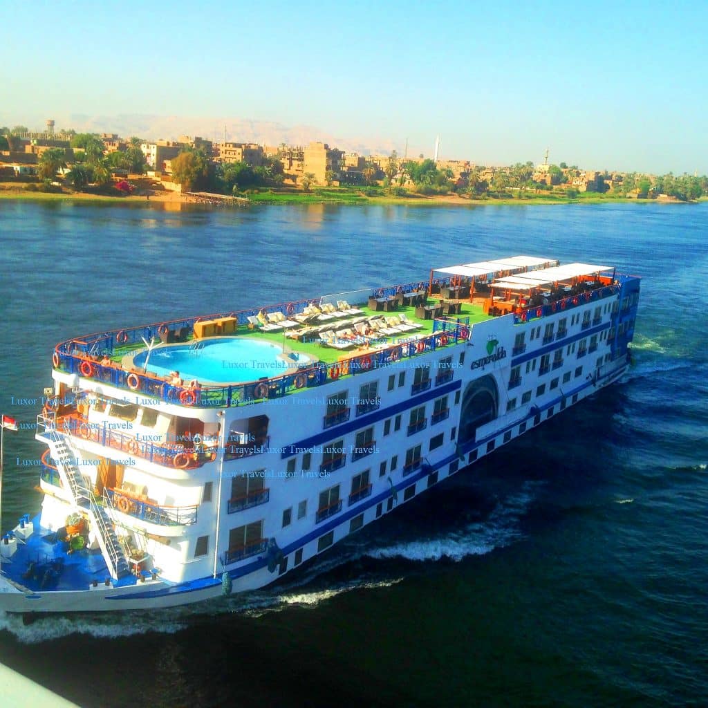 3 Nights, 4 Days Nile Cruise From Aswan to Luxor