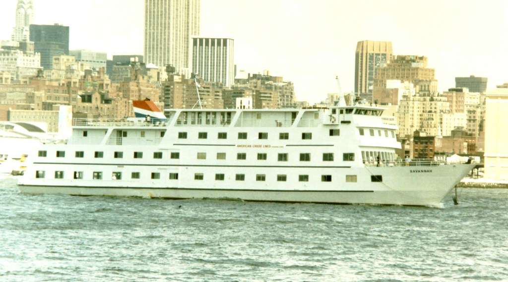 American Cruise Lines " Savannah"