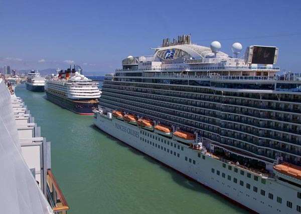 Barcelona, Spain Cruise Ships Schedule January