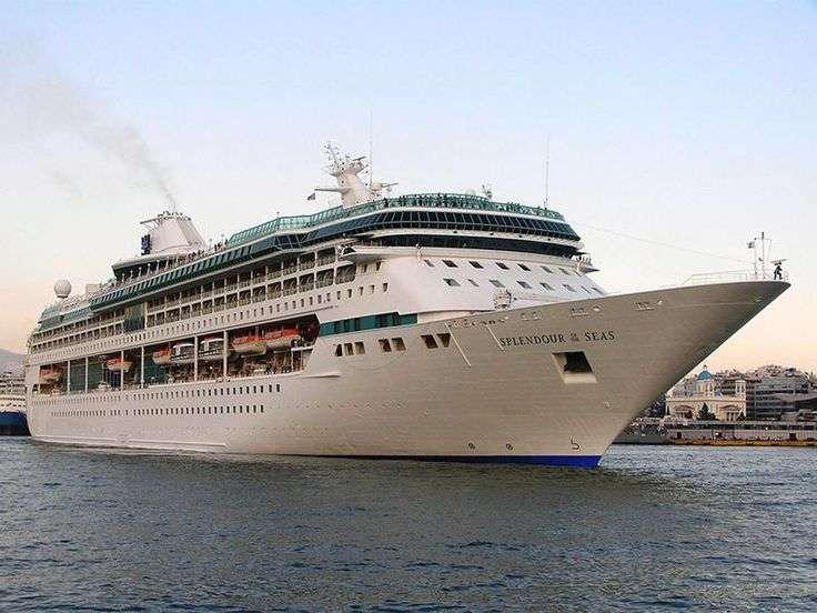 Best Is it safe to travel on a cruise ship now for Holiday ...