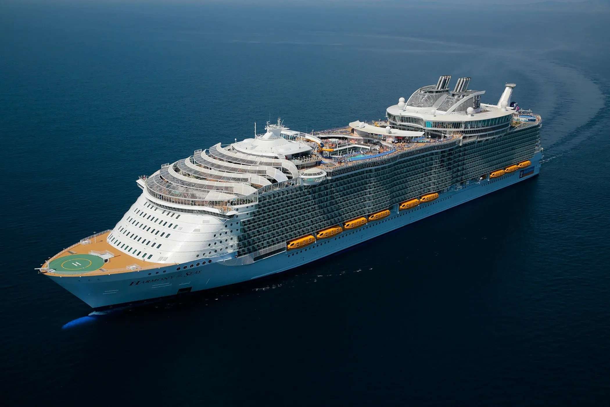 Construction of the biggest cruise ship ever delayed by ...