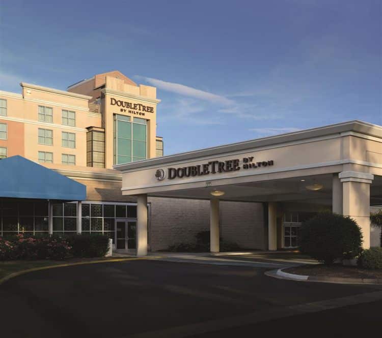 Doubletree By Hilton Hotel Norfolk Airport Norfolk VA ORF Airport ...