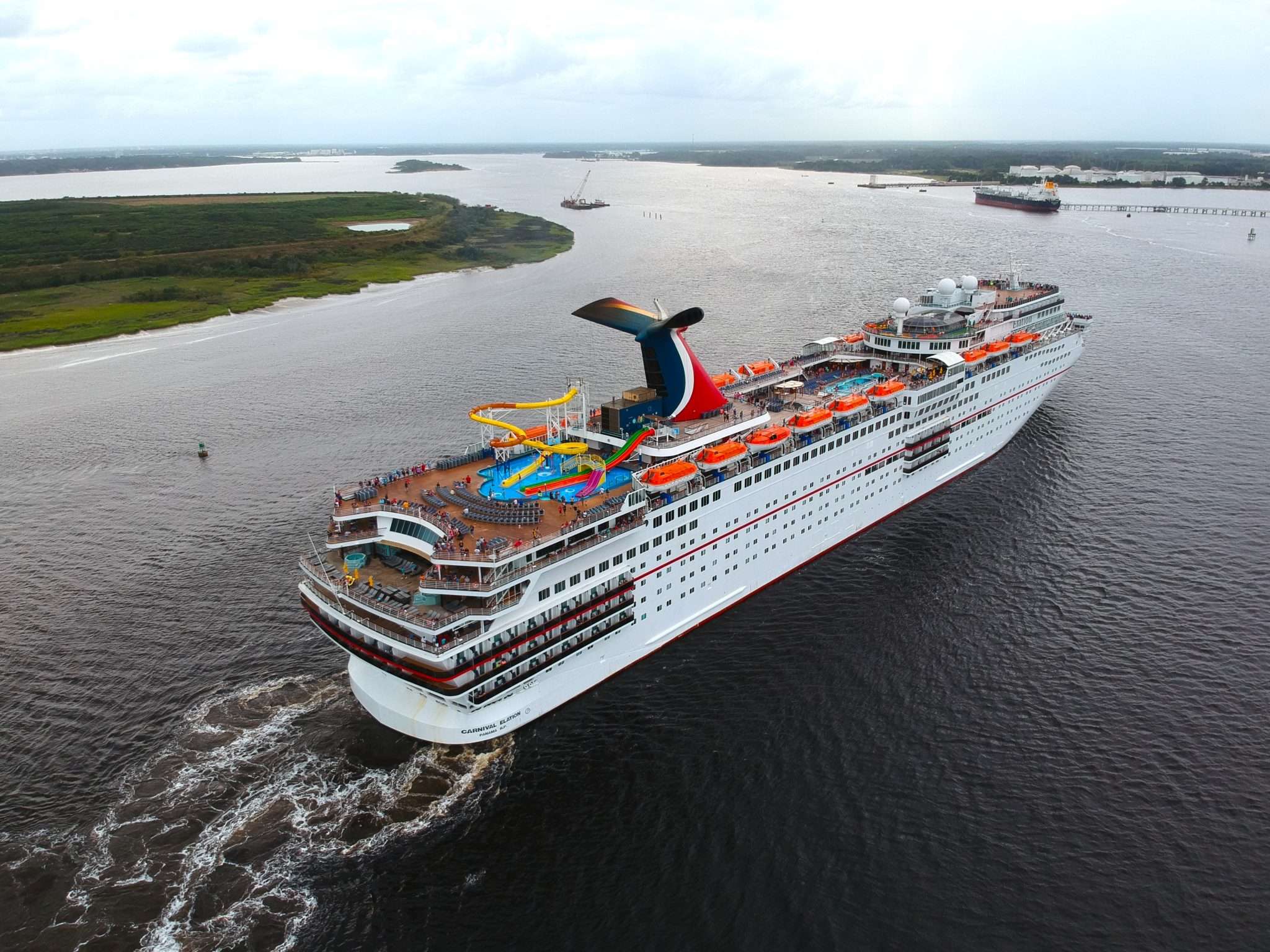 Florida Port Breaks Record with Carnival Cruise Ship