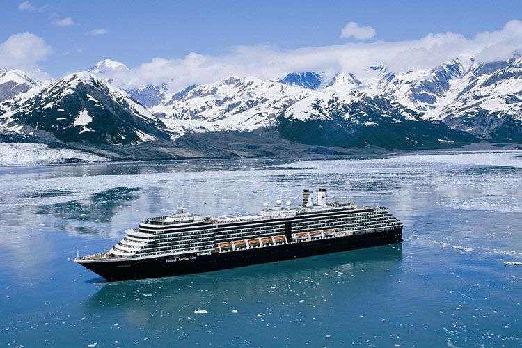 Make a cruise in Alaska