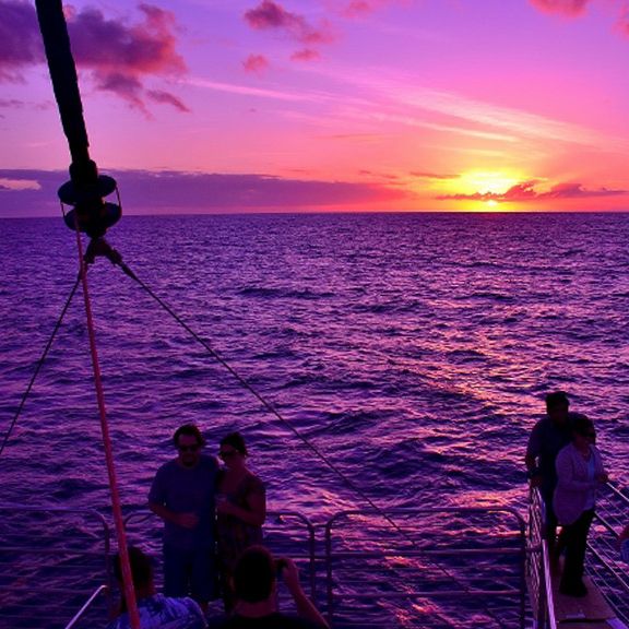 Na Pali Sunset Dinner Sail