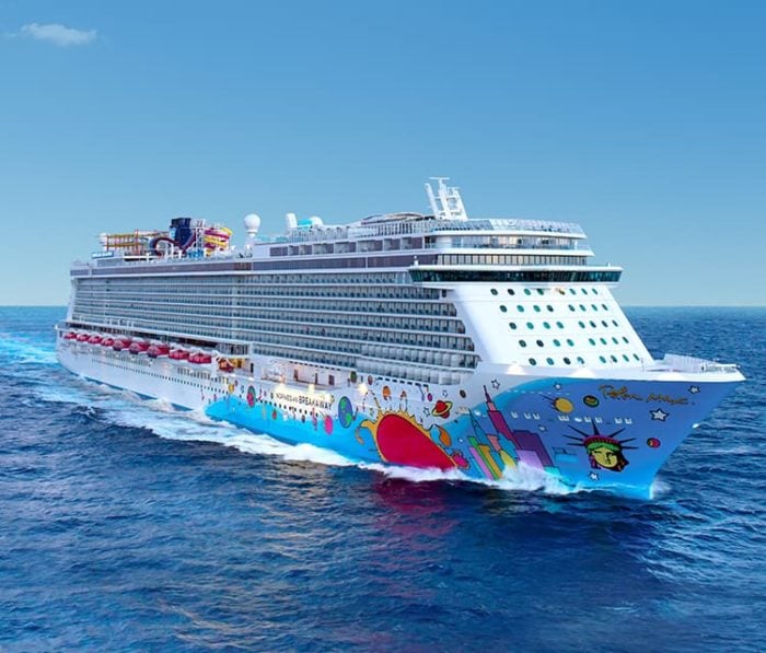 NOrwegian Cruise Line Up And Running In Greece