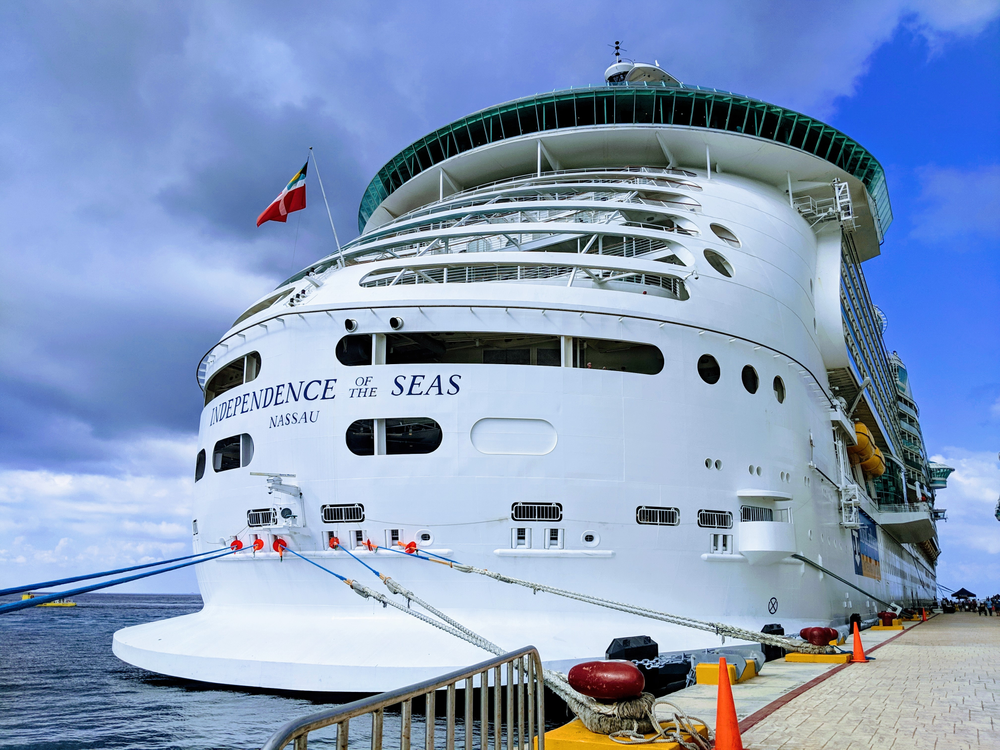 Pros &  Cons: Disney Cruise Line vs. Royal Caribbean