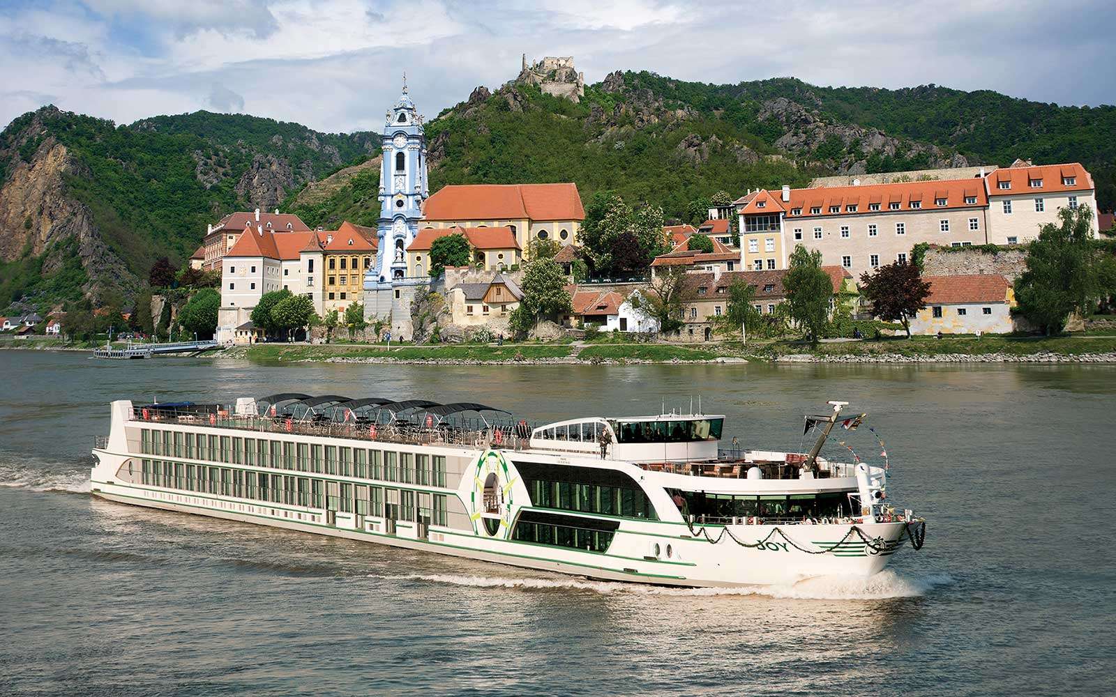 River Cruise Lines: World