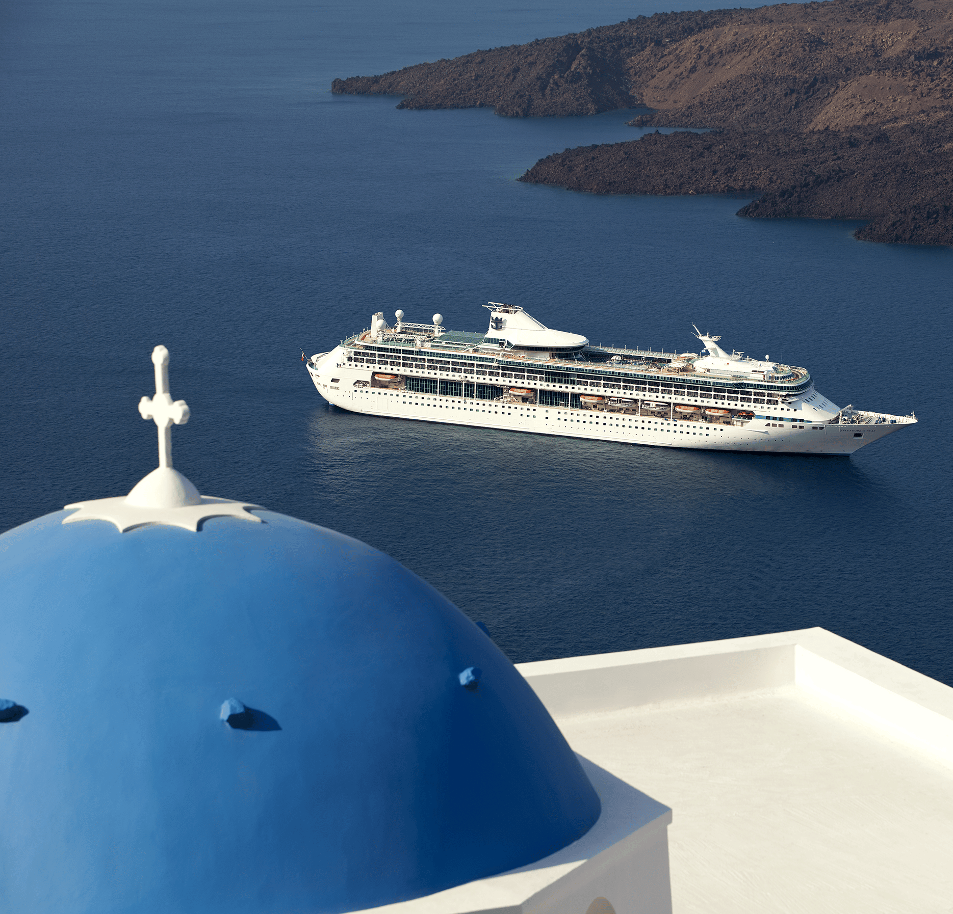 Sailing Santorini. #greece