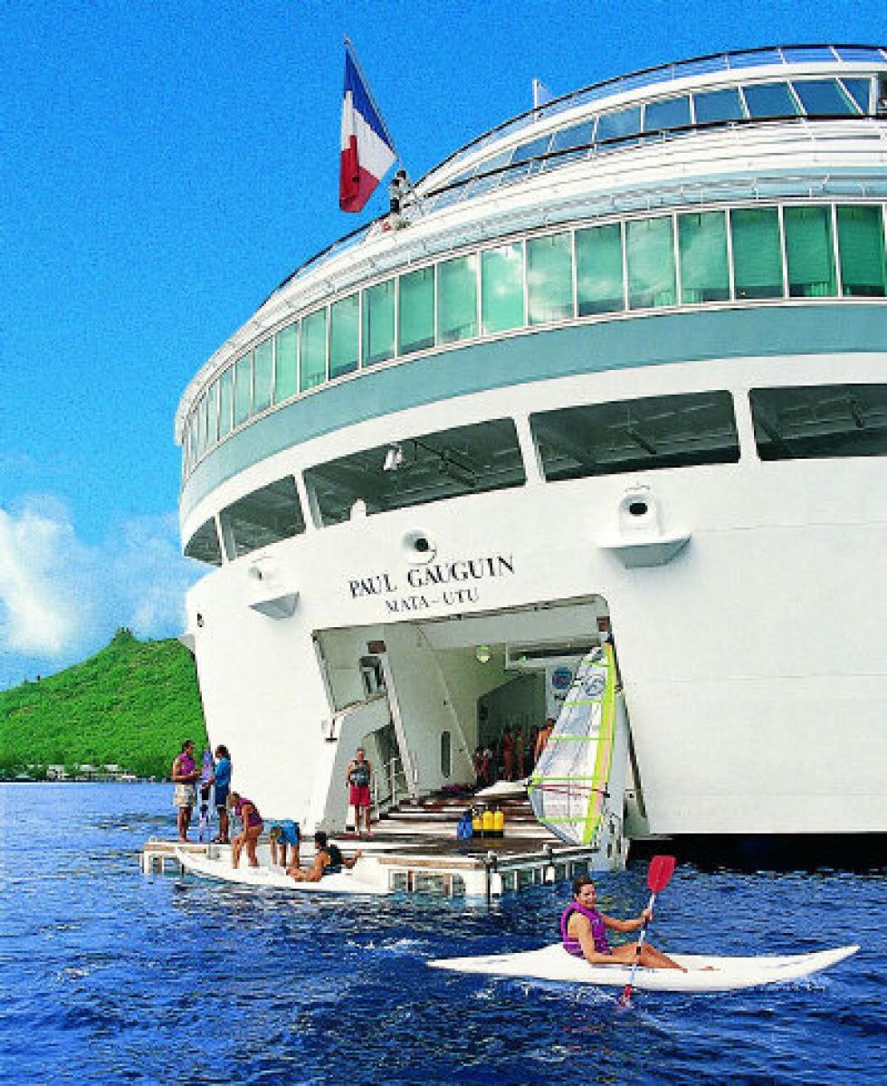 Tahiti cruise through French Polynesia on Paul Gauguin luxury ship an ...