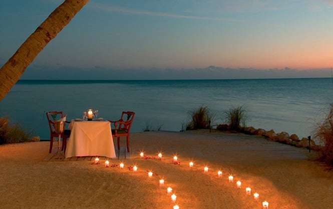 This Secluded Beachfront Restaurant In Florida Is One Of The Most ...