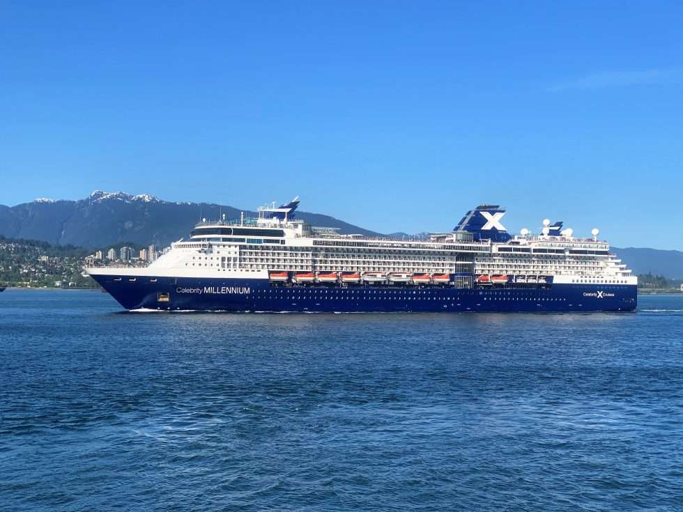 Top Alaska Cruises to Book Now (2022)