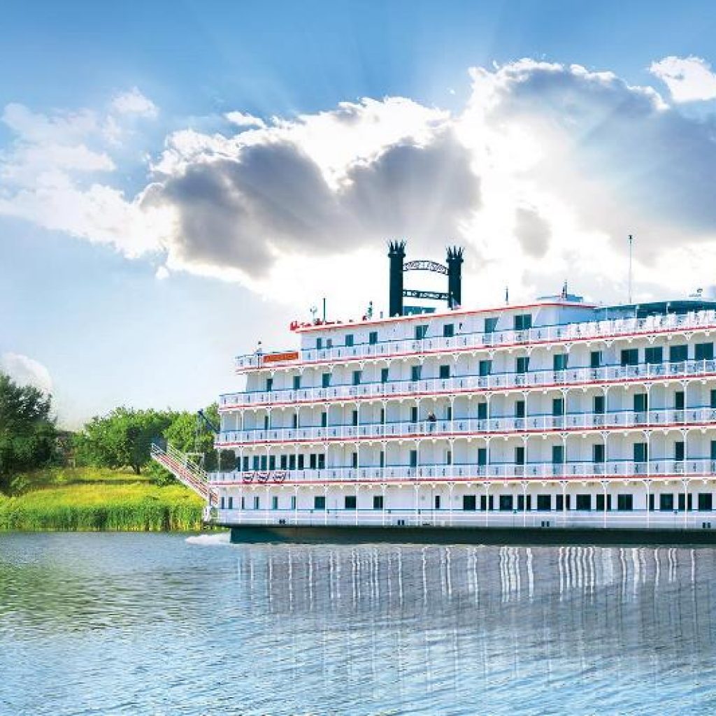 Upper Mississippi River Cruise: St. Louis