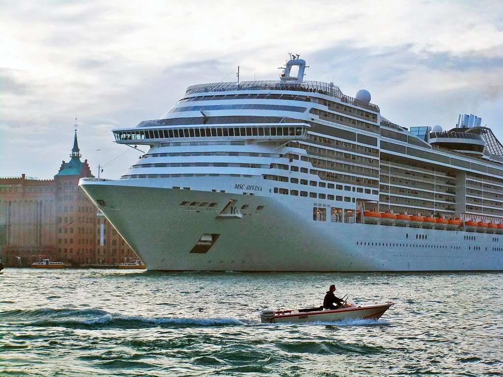Venice To Ban Cruise Ships In Four Years « Italy Travel